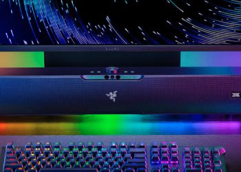 Smart Gaming with the Razer Leviathan V2 Pro Beamforming Soundbar and Head-Tracking AI